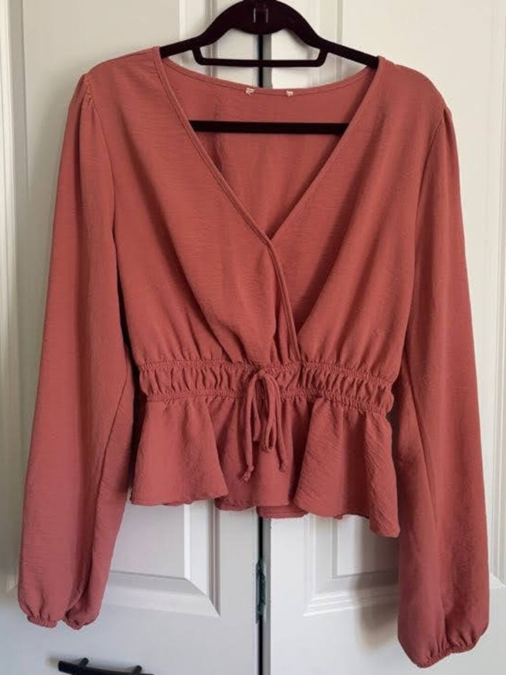 Dark mauve rouched peasant shirt long sleeve bunched synched waist